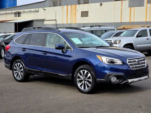 Used 2015 Subaru Outback 2.5i Limited AWD/4WD image 1