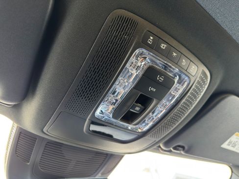Used 2022 Mercedes-Benz GLS 580 4MATIC image 43