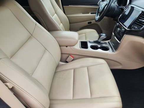 Used 2021 Jeep Grand Cherokee Limited RWD image 14