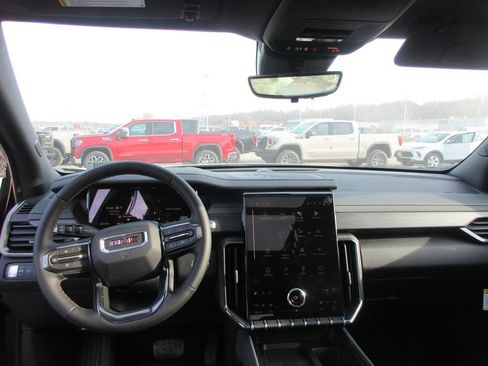 New 2026 GMC Acadia AT4 AWD/4WD image 18