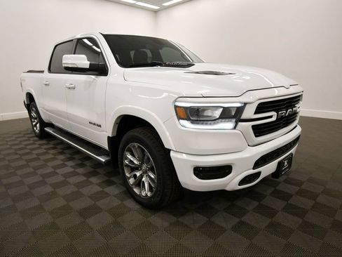 Used 2020 RAM 1500 Laramie w/ Sport Appearance Package AWD/4WD image 10