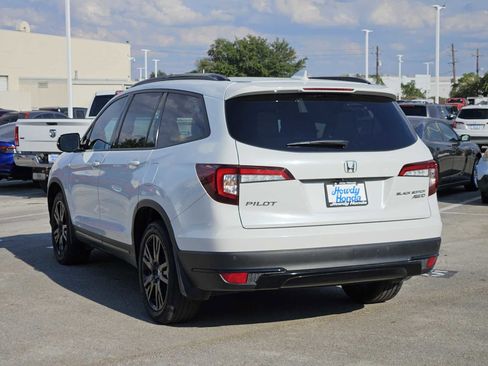 Certified 2022 Honda Pilot Black Edition image 6