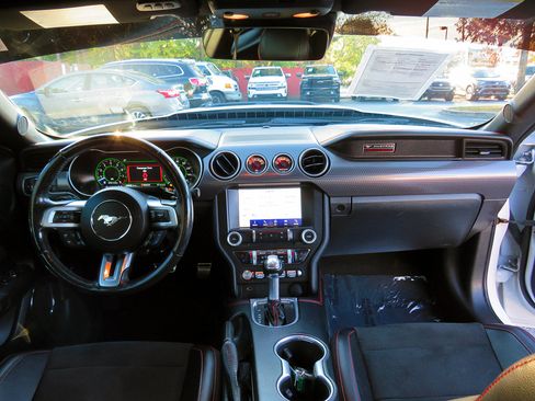 Used 2020 Ford Mustang GT Premium w/ Equipment Group 401A image 20