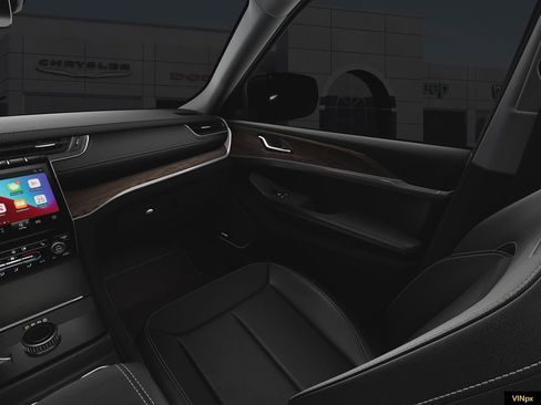 New 2025 Jeep Grand Cherokee Limited image 12