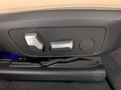 Used 2023 BMW X4 xDrive30i w/ M Sport Package image 88