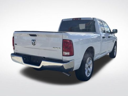 Used 2024 RAM 1500 Classic SLT AWD/4WD image 7