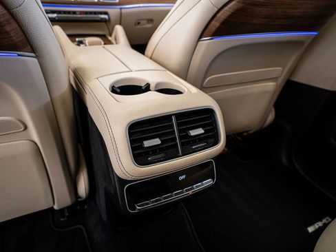 Used 2023 Mercedes-Benz GLS 580 4MATIC image 57