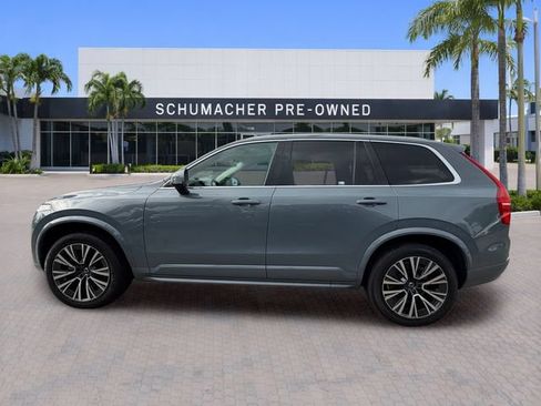 Used 2020 Volvo XC90 T5 Momentum w/ Protection Package Premier FWD image 4