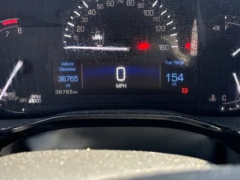 Used 2017 Cadillac XT5 FWD image 11