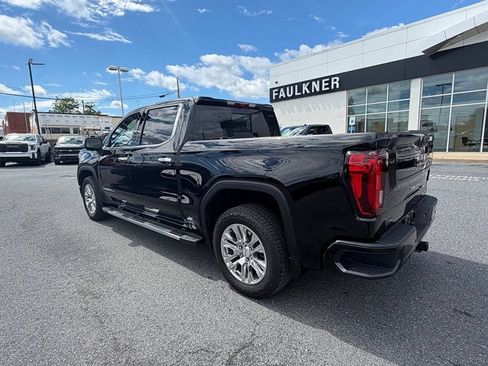 Used 2024 GMC Sierra 1500 Denali w/ Technology Package AWD/4WD image 5