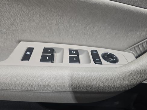 Used 2018 Hyundai Sonata SE FWD image 26