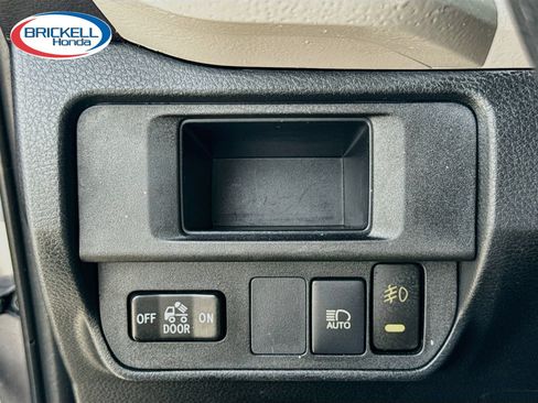 Used 2019 Toyota Tacoma SR w/ SR Convenience Package RWD image 31