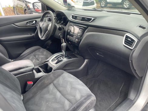 Used 2014 Nissan Rogue S AWD/4WD image 28