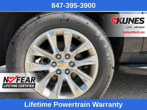 Used 2024 Chevrolet Suburban Premier AWD/4WD image 11