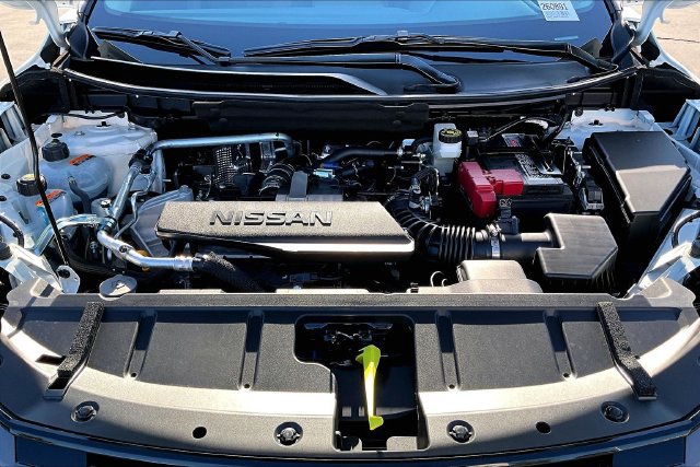 New 2026 Nissan Rogue SV FWD image 10