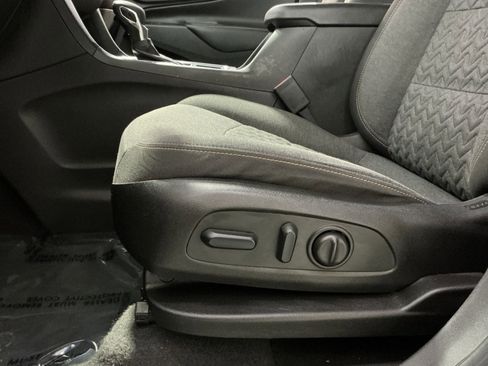 Used 2022 Chevrolet Equinox LT image 22