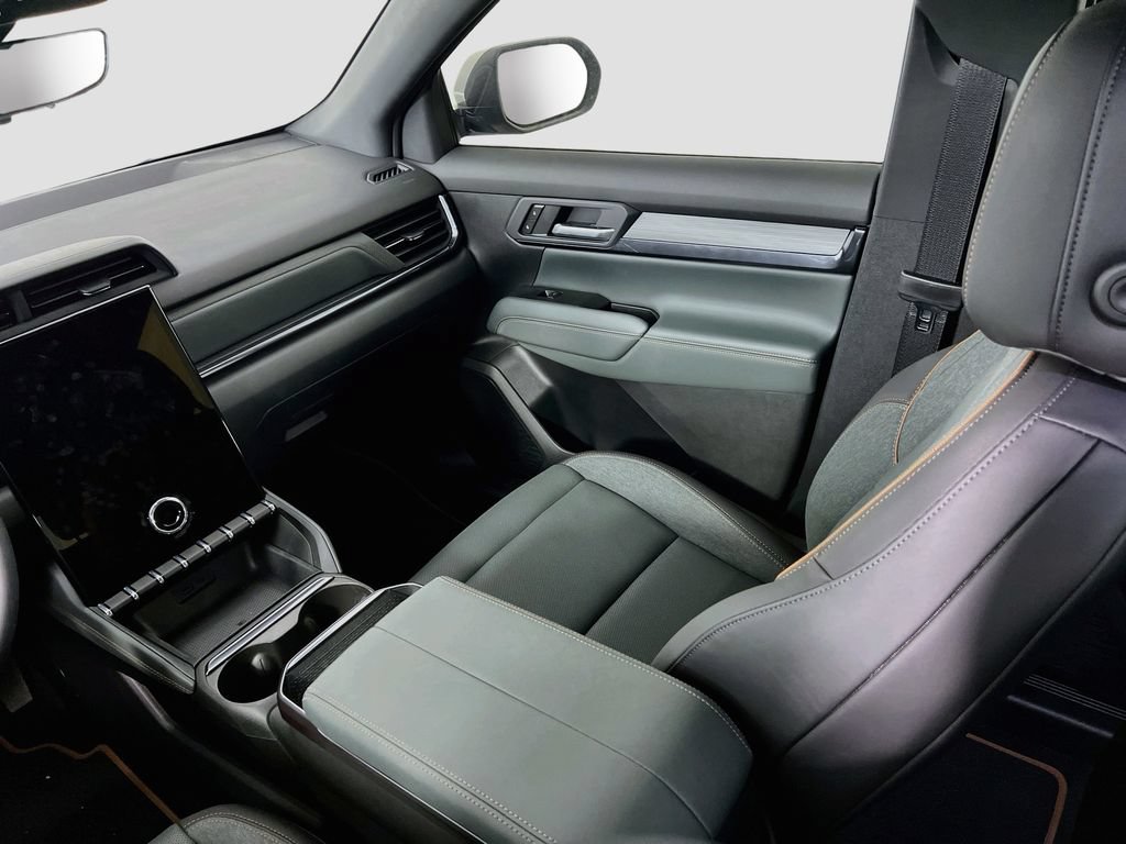 New 2026 GMC Terrain AT4 w/ Convenience Package III AWD/4WD image 21
