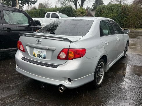 Used 2010 Toyota Corolla S image 9