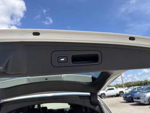 Used 2024 Honda Odyssey Sport image 12