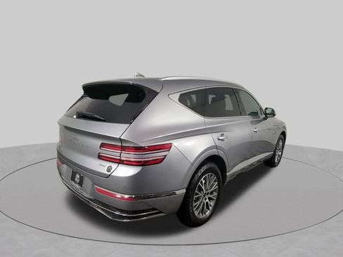 Used 2025 Genesis GV80 2.5T Standard AWD/4WD image 13