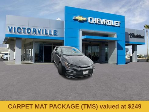 Used 2020 Toyota Corolla SE w/ Carpet Mat Package (TMS) FWD image 3