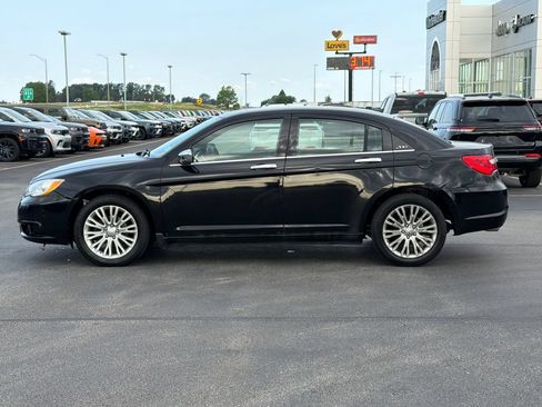 Used 2012 Chrysler 200 Limited FWD image 21