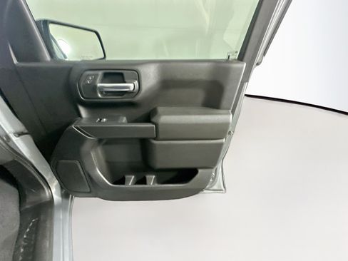 Used 2025 Chevrolet Silverado 1500 Custom w/ Turbomax Blackout Package RWD image 30