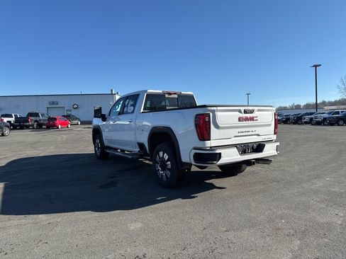 Used 2024 GMC Sierra 2500 Denali w/ Denali Reserve Package image 5