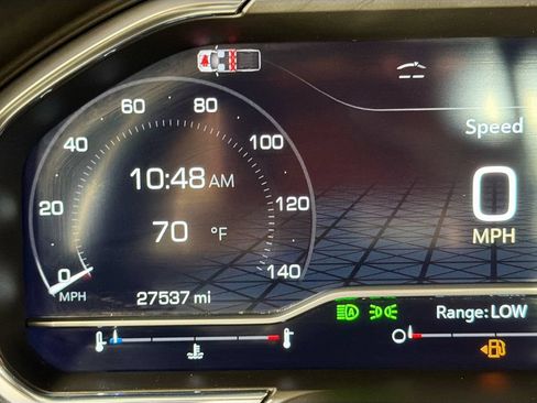 Used 2025 GMC Sierra 2500 AT4 AWD/4WD image 13