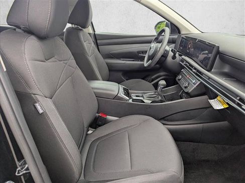 Used 2026 Hyundai Tucson SE FWD image 26