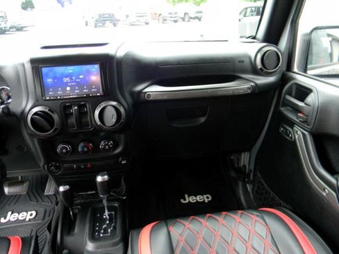 Used 2015 Jeep Wrangler Sport w/ Quick Order Package 24S image 16