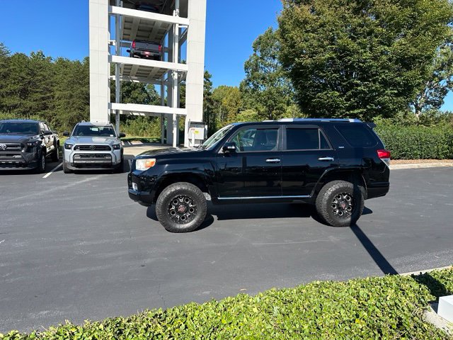 Used 2011 Toyota 4Runner SR5 AWD/4WD image 5