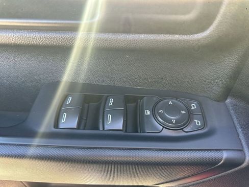 Certified 2021 GMC Sierra 2500 4x4 Crew Cab w/ Gooseneck/5TH Wheel Package image 23