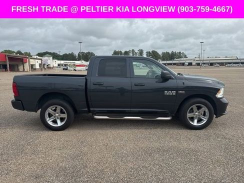 Used 2017 RAM 1500 Express w/ Express Value Package image 8