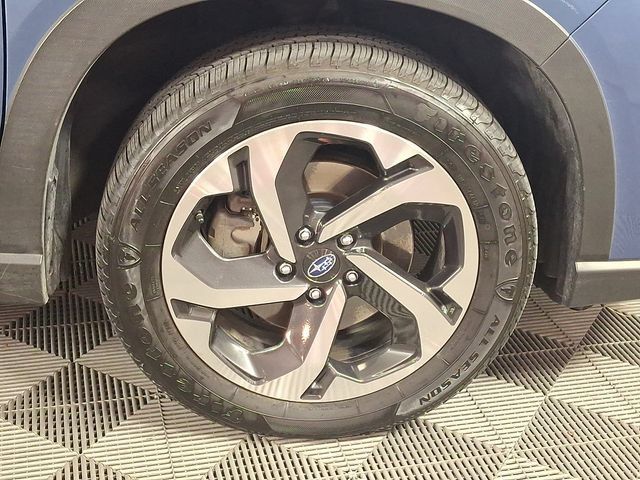 Certified 2023 Subaru Forester Touring AWD/4WD image 11