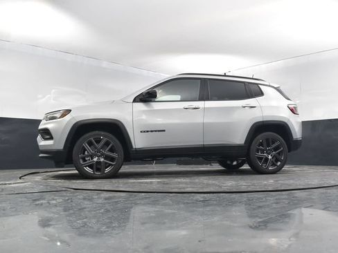 New 2026 Jeep Compass Latitude AWD/4WD image 45