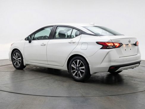 Used 2025 Nissan Versa SV w/ Trunk Package image 6