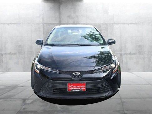 Used 2024 Toyota Corolla LE FWD image 4