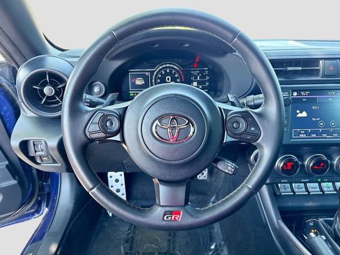Used 2024 Toyota GR86 Premium RWD image 11