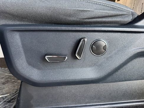 Certified 2021 Ford F150 XLT w/ Equipment Group 302A High image 11