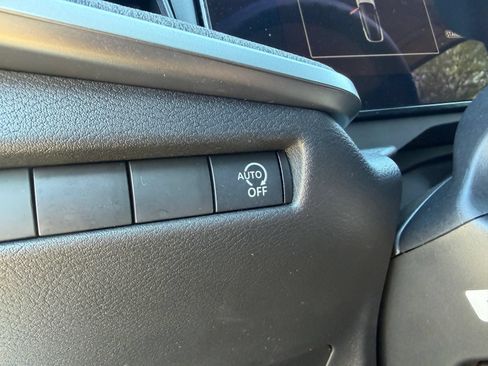 New 2026 Nissan Kicks SV FWD image 16