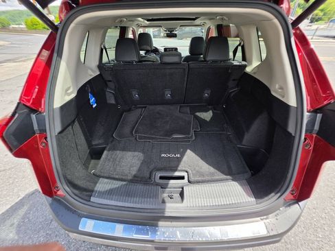 Used 2023 Nissan Rogue SL w/ SL Premium Package AWD/4WD image 14