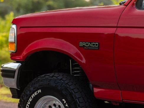 Used 1994 Ford Bronco XLT image 62