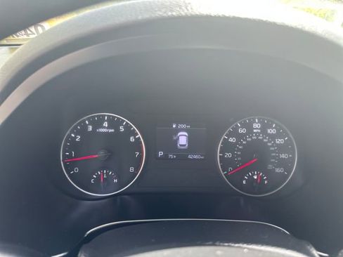 Used 2021 Kia Seltos LX AWD/4WD image 13