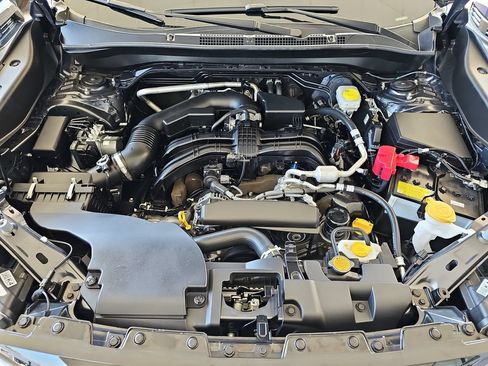 Certified 2025 Subaru Forester Touring AWD/4WD image 38