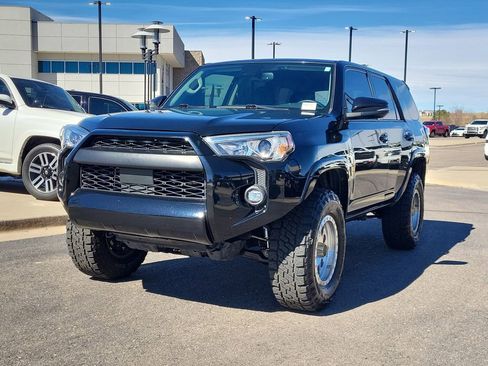 Used 2021 Toyota 4Runner SR5 Premium AWD/4WD image 8