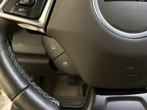 Used 2023 Chevrolet Camaro LT w/ Technology Package image 17