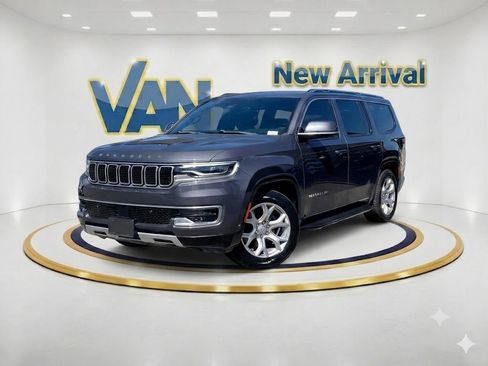 Used 2022 Jeep Wagoneer Series II RWD image 1