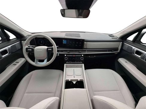 New 2026 Hyundai Santa Fe SE image 12