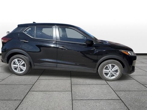 Used 2024 Nissan Kicks S FWD image 34